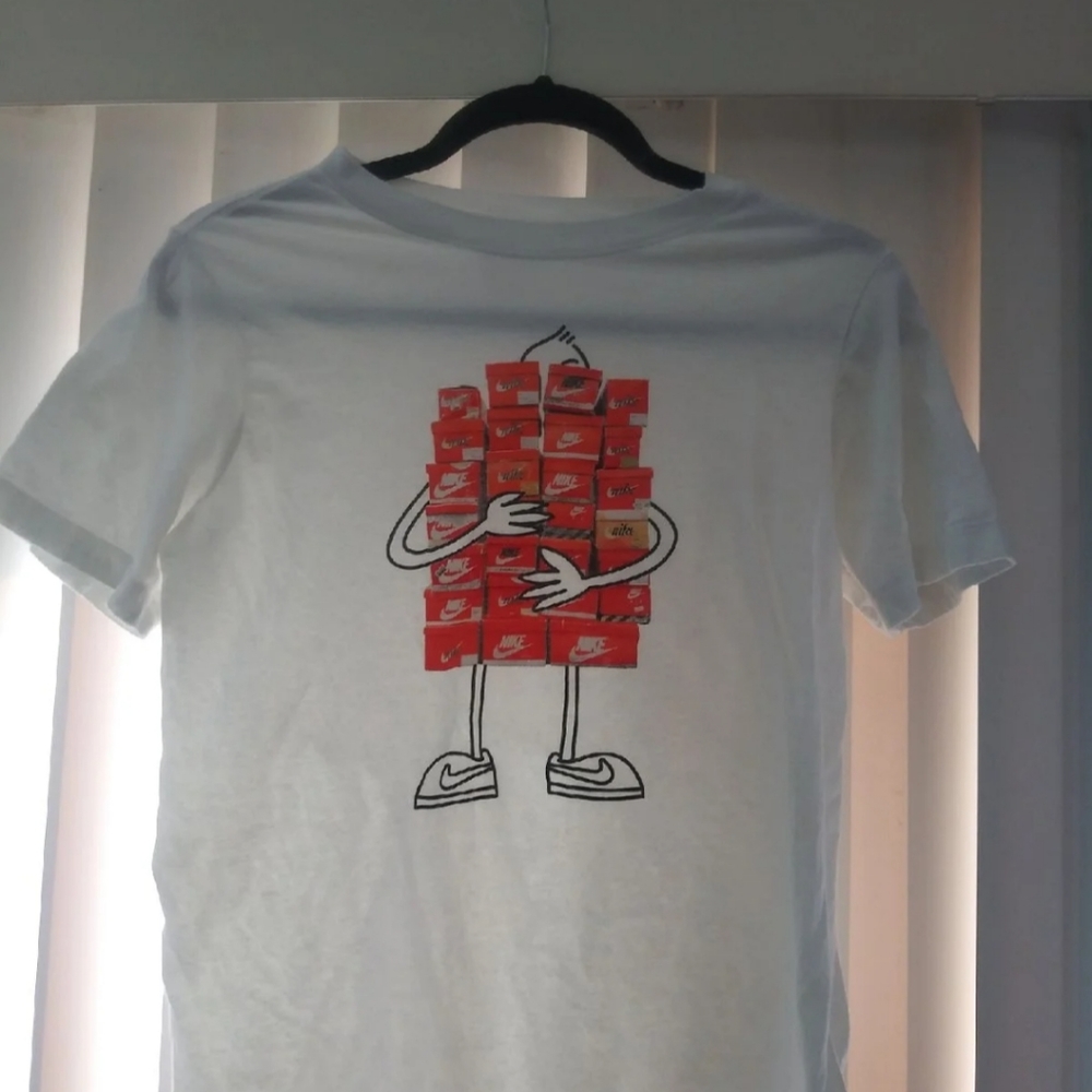 Boys Nike Tee